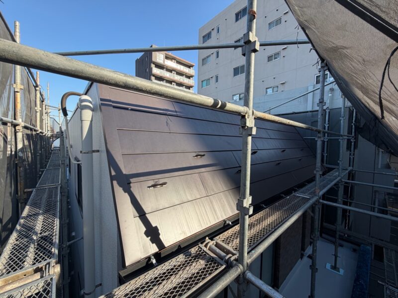 板橋区大山金井町　屋根カバー工事